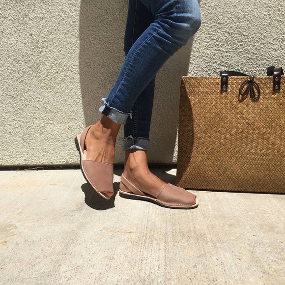 The Spanish Sandal Co. Peep Toe Tan Nubuck Sandals Size 41 US Size 10 H14896 - Picture 9 of 11